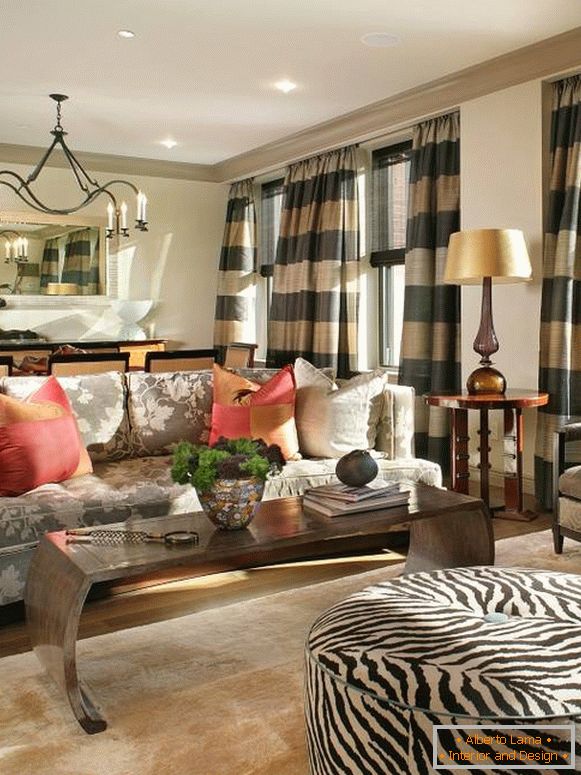 Beautiful striped curtains for the living room