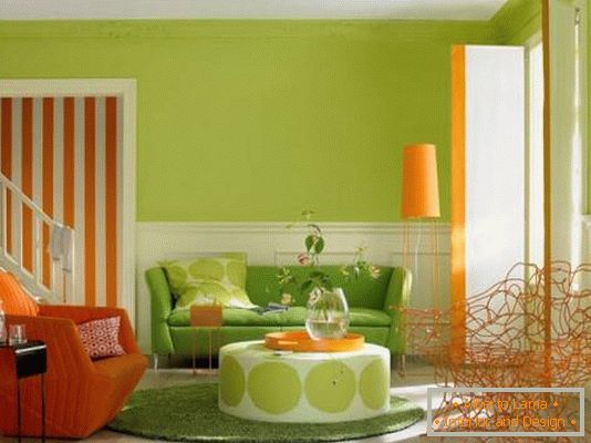Living room design in bright colors