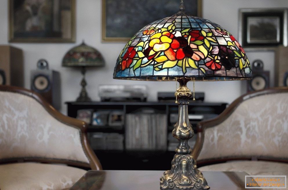 Stained glass on a table lamp
