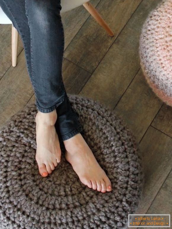 Knitted cushions under your feet