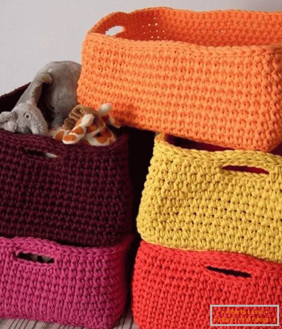 Beautiful knitted baskets