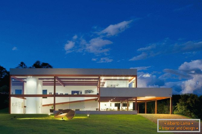 Country residence in Nova Lima from the studio of architects Denise Macedo Arquitetos Associados