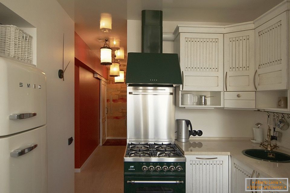 Practical placement of kitchen furniture