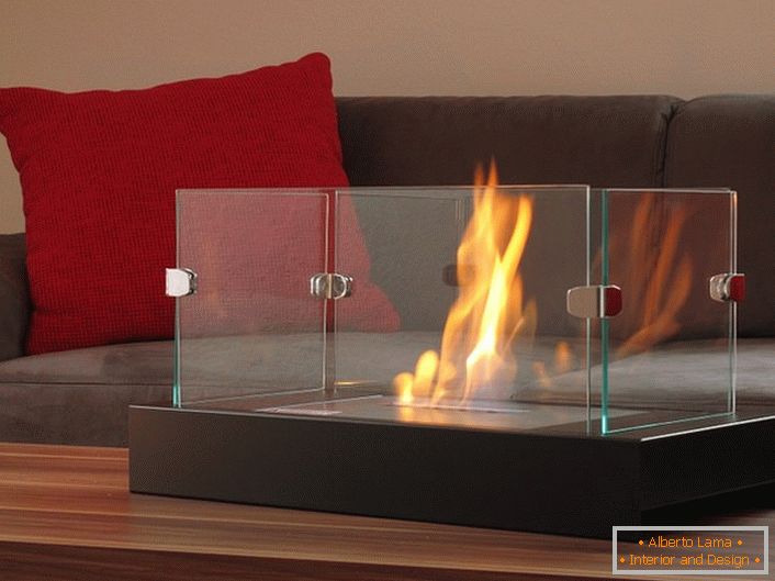 A desktop bio-fireplace-aquarium is coziness and warmth in your home.