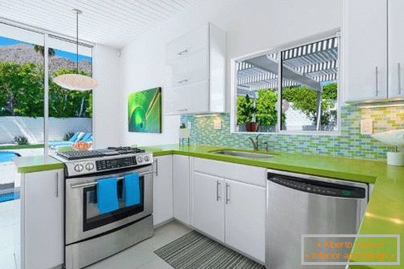 sine-white-green-kitchen