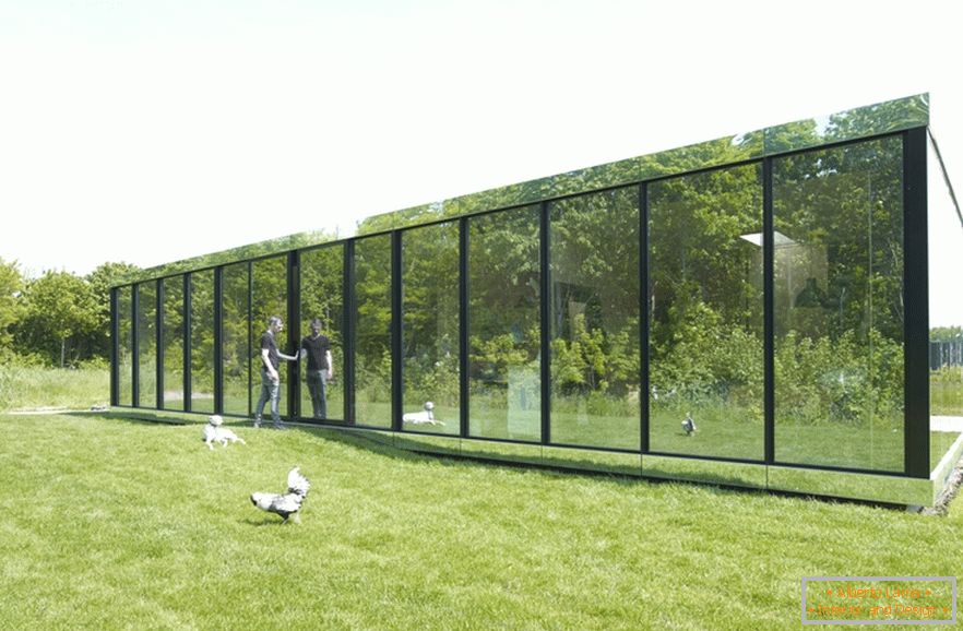 Mirror facade: the exterior of the residence Mirror House