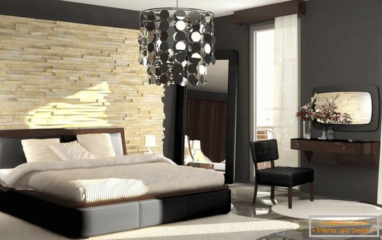 Mirror in the bedroom - photo examples of accommodation in