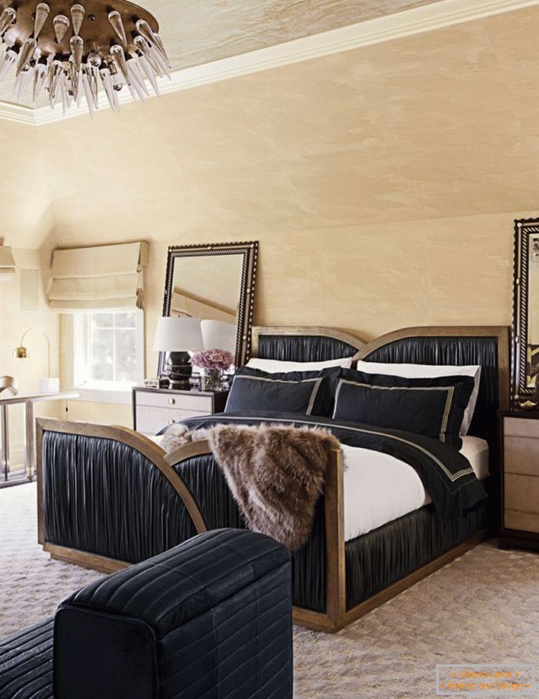 Mirror in the bedroom - photo examples of accommodation in