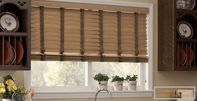 Blinds in the kitchen in brown tones