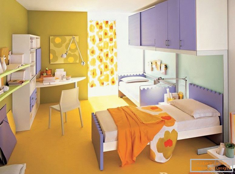 The combination of yellow and purple in the nursery